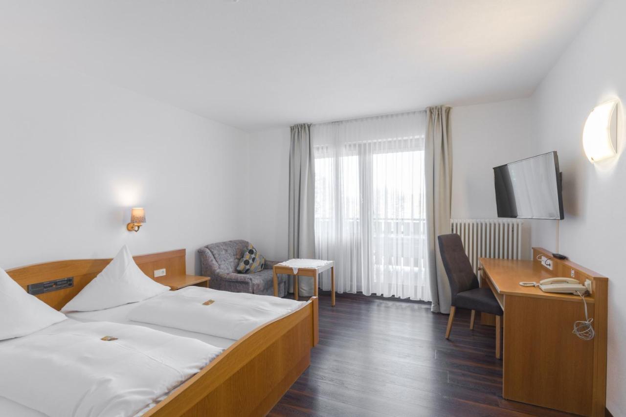 Hotel Bartholomaeus Zeitlarn Luaran gambar