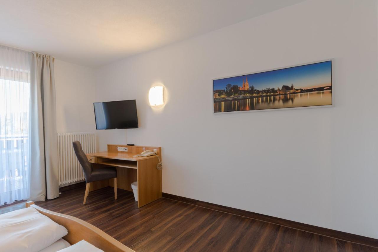 Hotel Bartholomaeus Zeitlarn Luaran gambar